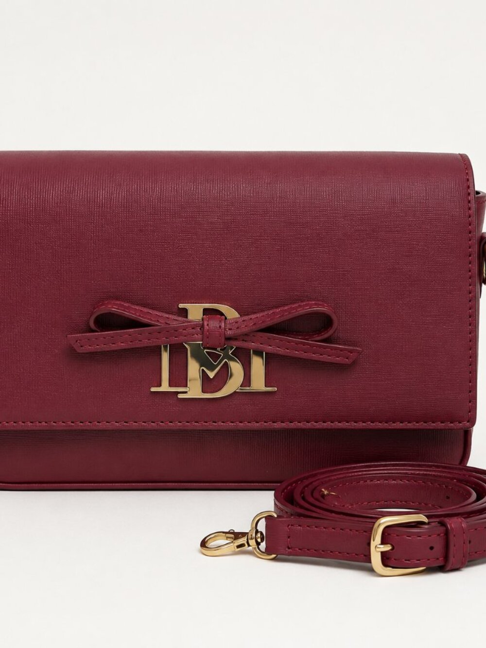 NWT Badgley Mischka BM-4043 Wine Bow Plate Crossbody Bag